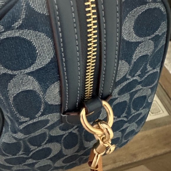 Coach Blue and Tan Signature Satchel - Picture 9 of 9